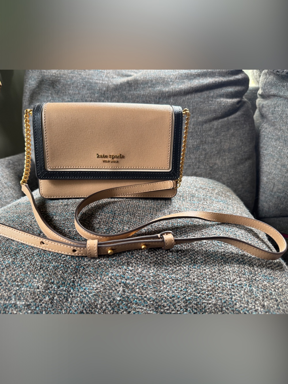 kate spade Two-Tone Beige and Black Crossbody Wallet